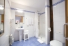 Book triple rooms with own bathroom in the centre of San Sebastian